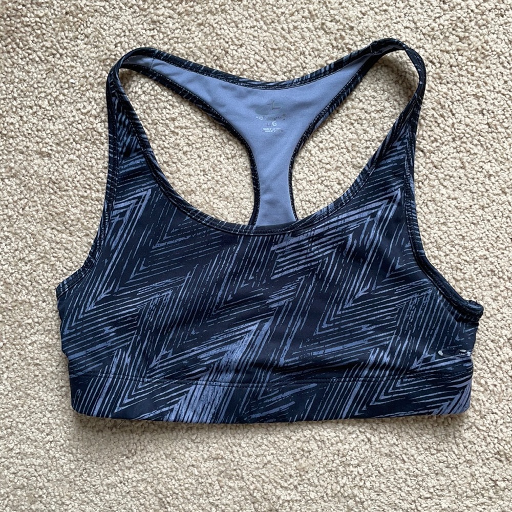 Black & Gray Patterned Sports Bra